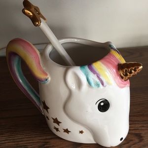 Unicorn mug with wand